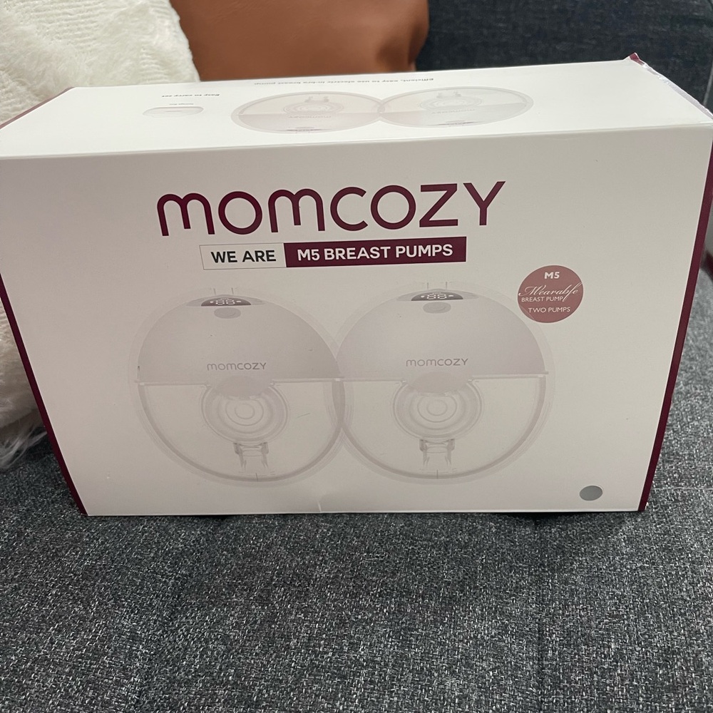 MOMCOZY M5 WEARABLE BREAST PUMPS